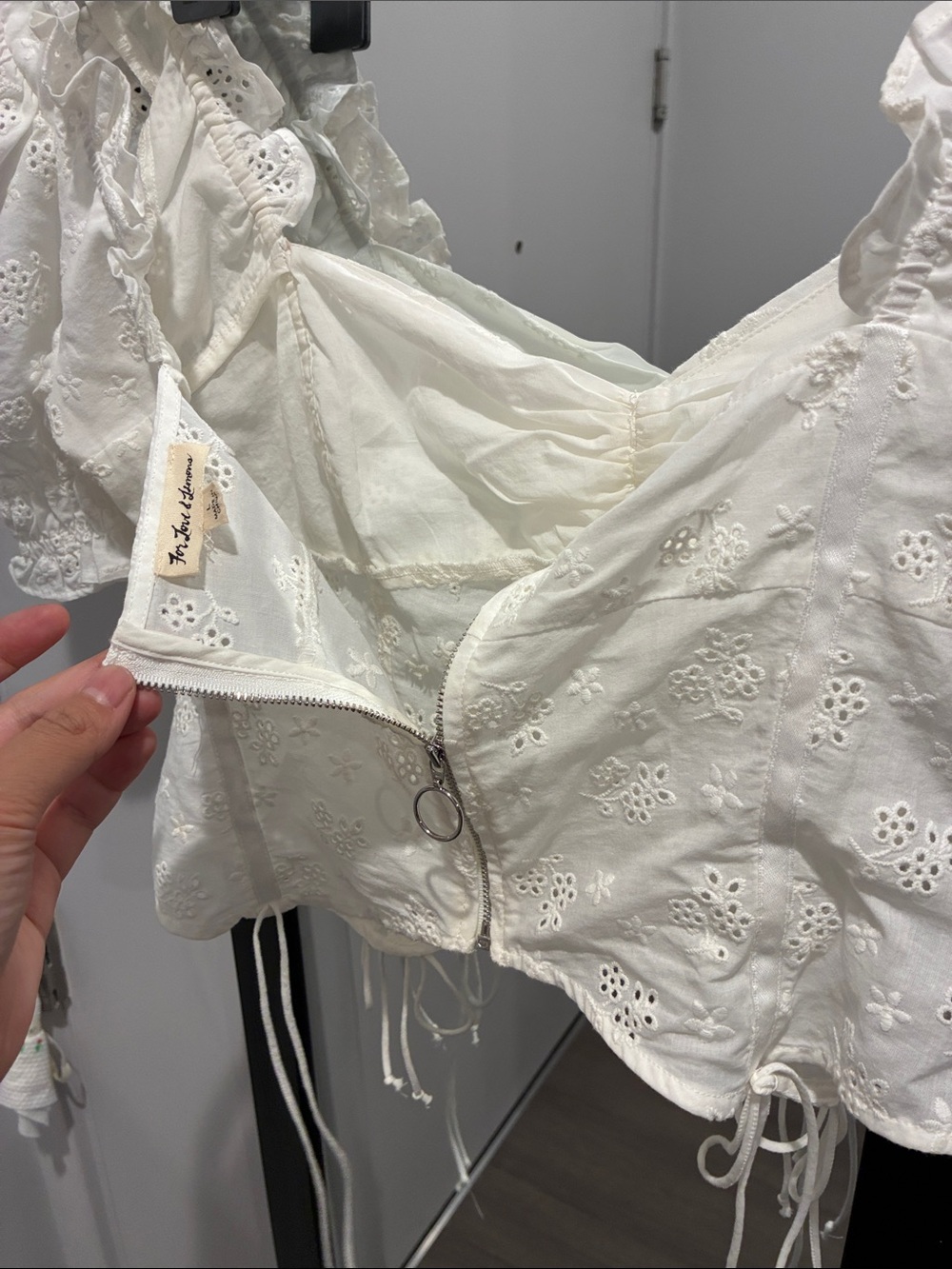 For Love & Lemons White Eyelet Puff-Sleeve Crop Top (moving-sale) - Picture 5 of 13
